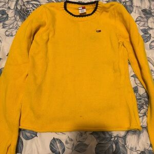 Tommy Hilfiger Women's Yellow Crewneck Top